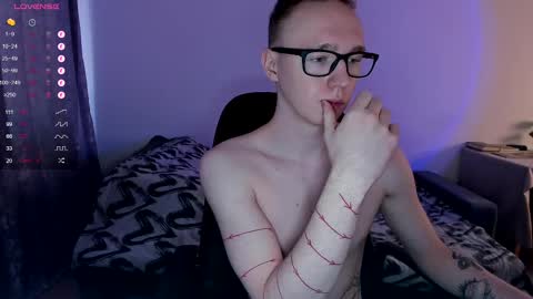 alex_silent online show from March 7, 1:07 pm