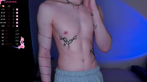 alex_silent online show from September 24, 1:47 pm