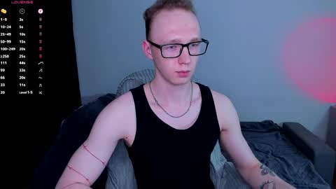 alex_silent online show from May 8, 9:31 pm