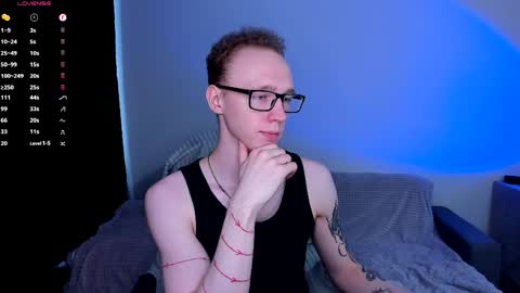 alex_silent online show from June 1, 2:41 pm