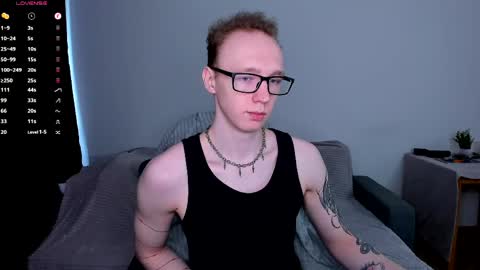 alex_silent online show from June 3, 11:35 am