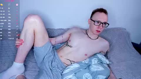 alex_silent online show from June 19, 11:47 am