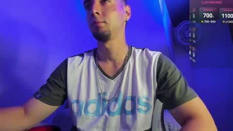     online show from December 19, 6:15 pm