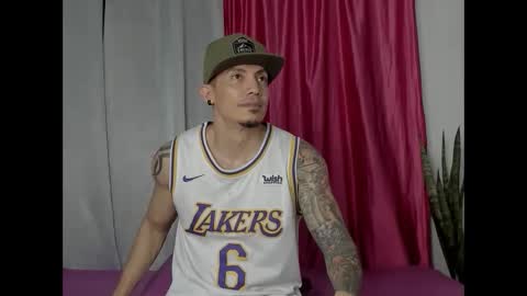 Snapshot of alex_sthorm chatting on December 31, 12:00 am alex_sthorm online show from December 31, 12:00 am