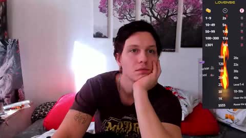 Alex WandHot online show from October 28, 7:56 am