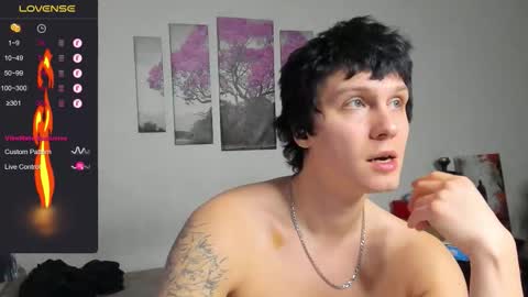 Alex WandHot online show from December 4, 8:34 am