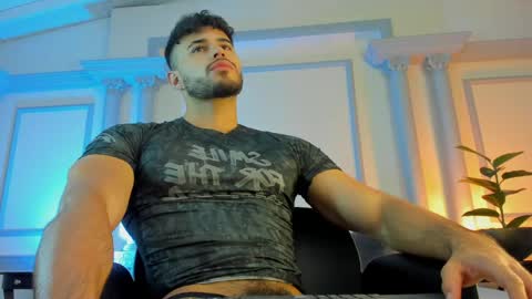 Snapshot of alex_wolf05 chatting on May 16, 6:17 pm alex_wolf05 online show from May 16, 6:17 pm