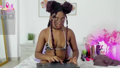 Snapshot of alexa_cortes23 chatting on November 17, 11:05 am alexa_cortes23 online show from November 17, 11:05 am