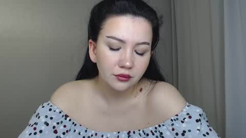 Snapshot of alexa_cruze chatting on November 14, 5:44 pm Alexa online show from November 14, 5:44 pm