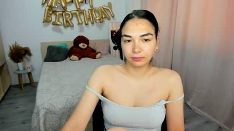 Snapshot of alexa_dolly chatting on July 24, 8:01 am Alexa online show from July 24, 8:01 am