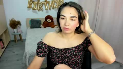 Snapshot of alexa_dolly chatting on July 30, 6:45 am Alexa online show from July 30, 6:45 am