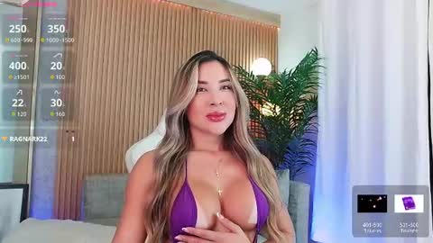 Snapshot of alexa_fort chatting on July 20, 12:47 am Alejandra online show from July 20, 12:47 am