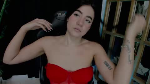 Snapshot of alexa_foxx27 chatting on June 6, 8:02 pm alexa_foxx27 online show from June 6, 8:02 pm