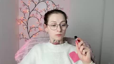 Snapshot of alexa_kittie chatting on May 13, 5:54 pm Alexa online show from May 13, 5:54 pm