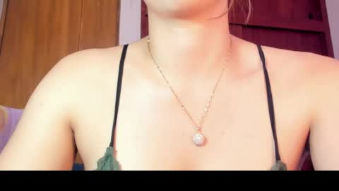 Snapshot of alexa_latina chatting on May 7, 3:06 pm alexa latina online show from May 7, 3:06 pm