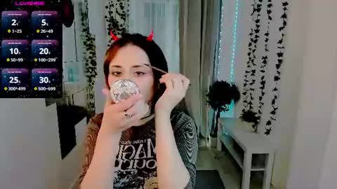 Snapshot of alexa_lexi chatting on June 24, 11:20 am alexa_lexi online show from June 24, 11:20 am