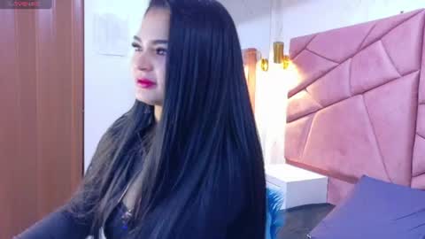 Alexandra online show from July 18, 1:15 pm