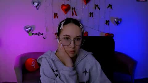 alexa_night_ online show from February 10, 7:40 pm