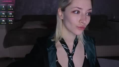 Alexa online show from December 15, 3:22 am