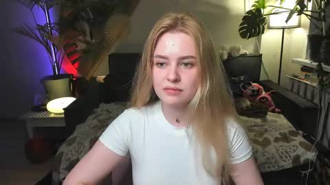 alexa_pirs online show from May 16, 8:18 pm