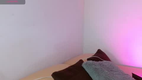   online show from February 19, 11:45 pm