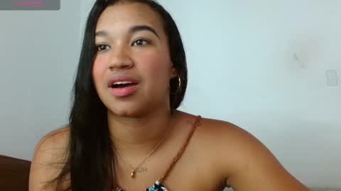 Snapshot of alexa_priincess chatting on May 28, 6:49 pm online show from May 28, 6:49 pm