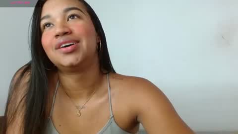 Snapshot of alexa_priincess chatting on June 15, 3:25 pm online show from June 15, 3:25 pm