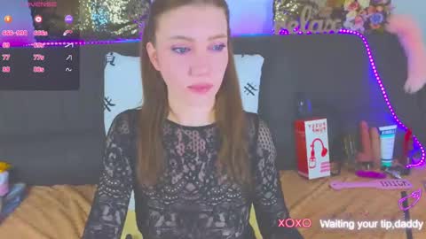 Snapshot of alexa_stoun chatting on February 16, 2:10 pm Alexa online show from February 16, 2:10 pm