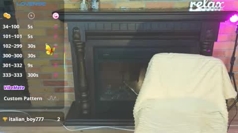 Snapshot of alexa_stoun chatting on February 12, 1:06 pm Alexa online show from February 12, 1:06 pm