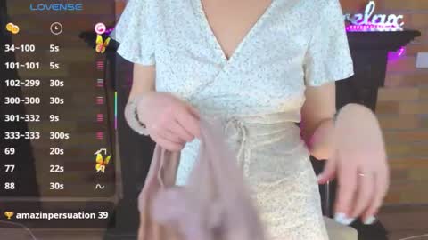 Snapshot of alexa_stoun chatting on March 5, 3:08 pm Alexa online show from March 5, 3:08 pm