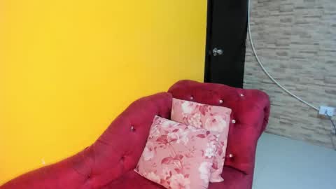 alexaa_small online show from September 12, 2:22 am