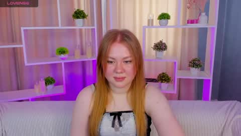 Snapshot of alexaabee chatting on May 22, 8:10 am alexaabee online show from May 22, 8:10 am