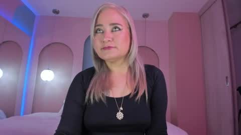alexacoldd online show from August 3, 11:48 am
