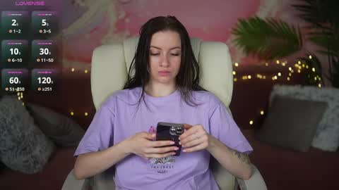 alexafleur online show from June 7, 6:17 am