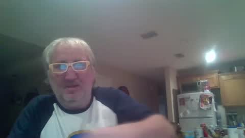 Snapshot of alexalabama chatting on February 1, 9:11 am Alex online show from February 1, 9:11 am