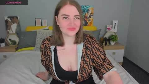 alexaloan online show from May 6, 8:14 pm