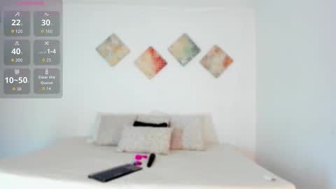 Snapshot of alexalovecastle1 chatting on February 7, 5:22 am Alexandra Castillo online show from February 7, 5:22 am