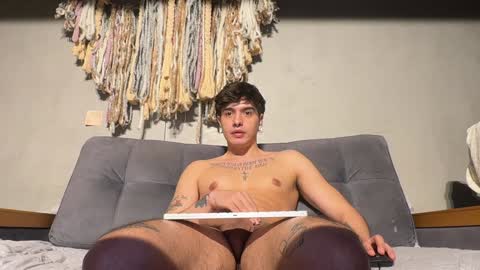 Alex  Dani online show from January 24, 8:44 am