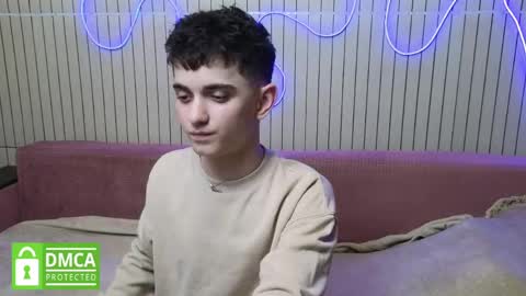 Snapshot of alexander_18_xxl chatting on June 2, 5:48 pm Alexander online show from June 2, 5:48 pm