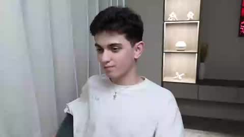 Snapshot of alexander_18_xxl chatting on June 26, 6:01 pm Alexander online show from June 26, 6:01 pm