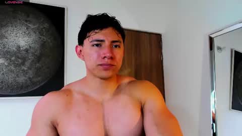 Snapshot of alexander_classy chatting on June 30, 9:49 pm Alex online show from June 30, 9:49 pm