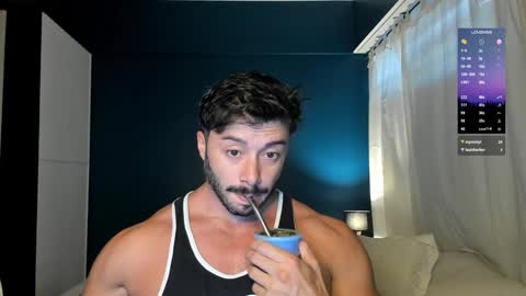 Snapshot of alexanderjaz chatting on January 12, 3:14 pm Alexander Jaz online show from January 12, 3:14 pm