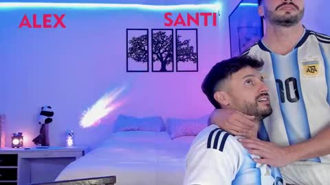 Snapshot of alexanderjaz chatting on October 13, 3:45 pm Alexander Jaz online show from October 13, 3:45 pm