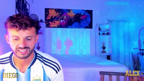 Snapshot of alexanderjaz chatting on January 9, 11:17 pm Alexander Jaz online show from January 9, 11:17 pm