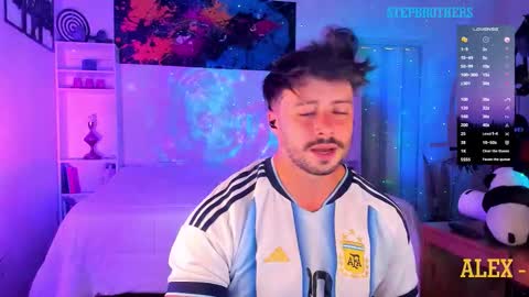 Snapshot of alexanderjaz chatting on January 10, 8:21 pm Alexander Jaz online show from January 10, 8:21 pm