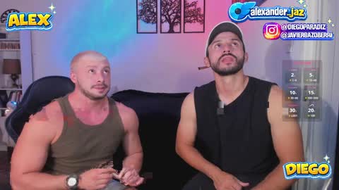 Snapshot of alexanderjaz chatting on April 5, 10:07 pm Alexander Jaz online show from April 5, 10:07 pm