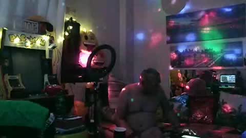 Snapshot of alexanderpatras chatting on December 10, 1:11 am Alexander online show from December 10, 1:11 am