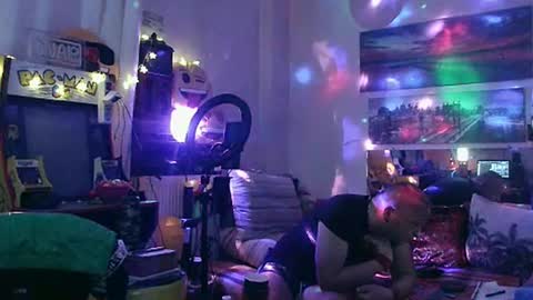 Snapshot of alexanderpatras chatting on December 11, 1:26 am Alexander online show from December 11, 1:26 am