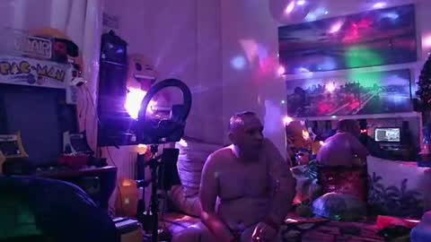 Snapshot of alexanderpatras chatting on December 29, 1:02 am Alexander online show from December 29, 1:02 am