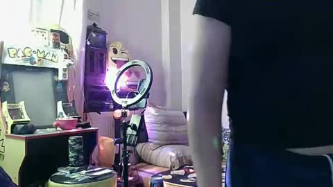 Snapshot of alexanderpatras chatting on January 2, 9:39 pm Alexander online show from January 2, 9:39 pm